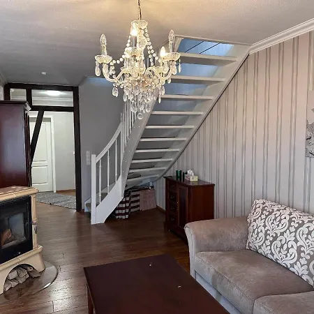 Ferienwohnung 1 - 120qm Лоббе