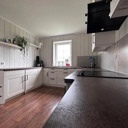 Апартаменты Ferienwohnung 1 - 120qm *