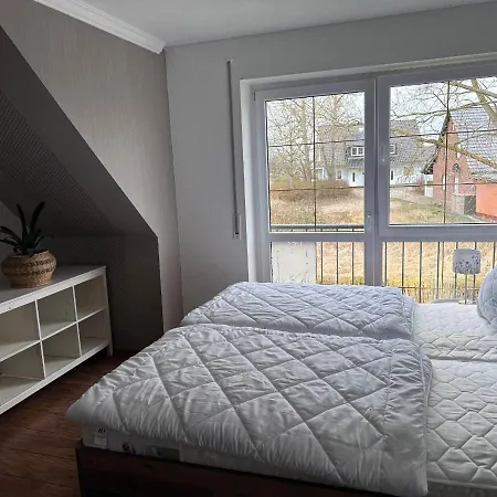 Ferienwohnung 1 - 120qm Лоббе